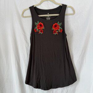 American Eagle AEO Soft & Sexy Tank Top Size XS Black Flowers Red Roses Womens